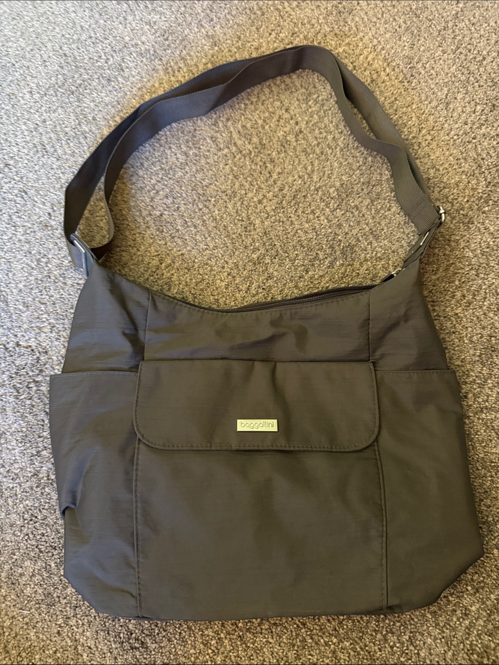 Baggallini Gray Crossbody or Shoulder Bag